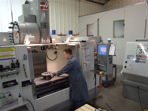 cnc machining job experiences|what does cnc machinist do.